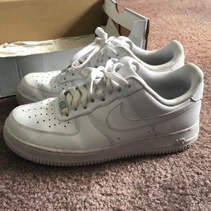 White Air Force Ones 7.5 Men